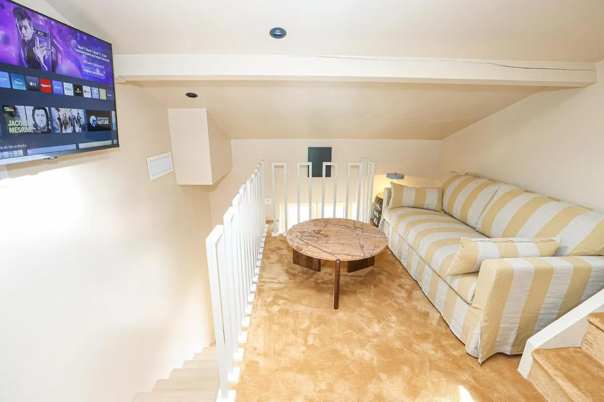 3 Min To Monaco - Cozy Renovated Duplex - Dl Apartment Beausoleil 0*,  France